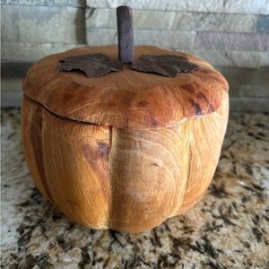 Wooden Pumpkin Container